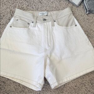 Women’s Abercrombie & Fitch the Dad short High rise denim & leather sz 26